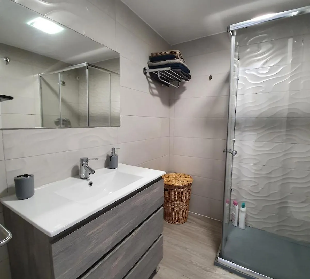 G&G Benalbeach West View Benalmadena Apartment